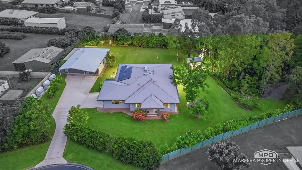 Mareeba 4 Bedroom RELAXED RIVERFRONT LIFESTYLE ON 6,148M²