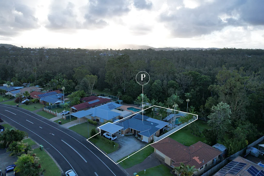 Helensvale 4部屋 Stylish Family Home in Helensvale