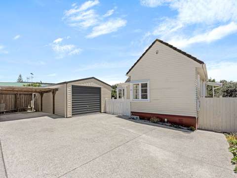 Pakuranga Heights 4房  Urgent Sale, Ignore CV, Bring Your Offer