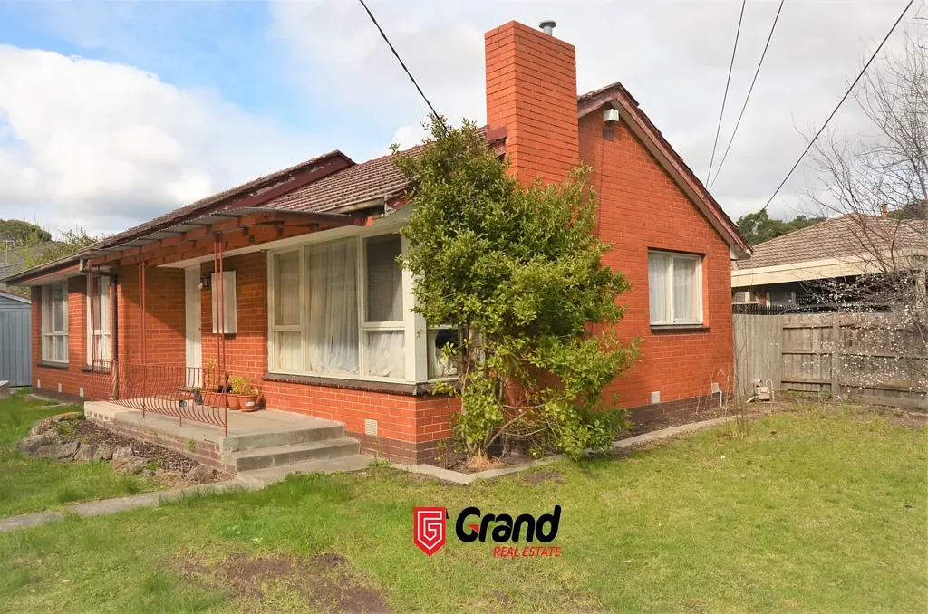 Three bedroom family home in a convenient location !