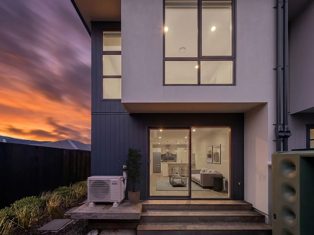 Wainuiomata 2房 Light, Bright and Ready to Enjoy