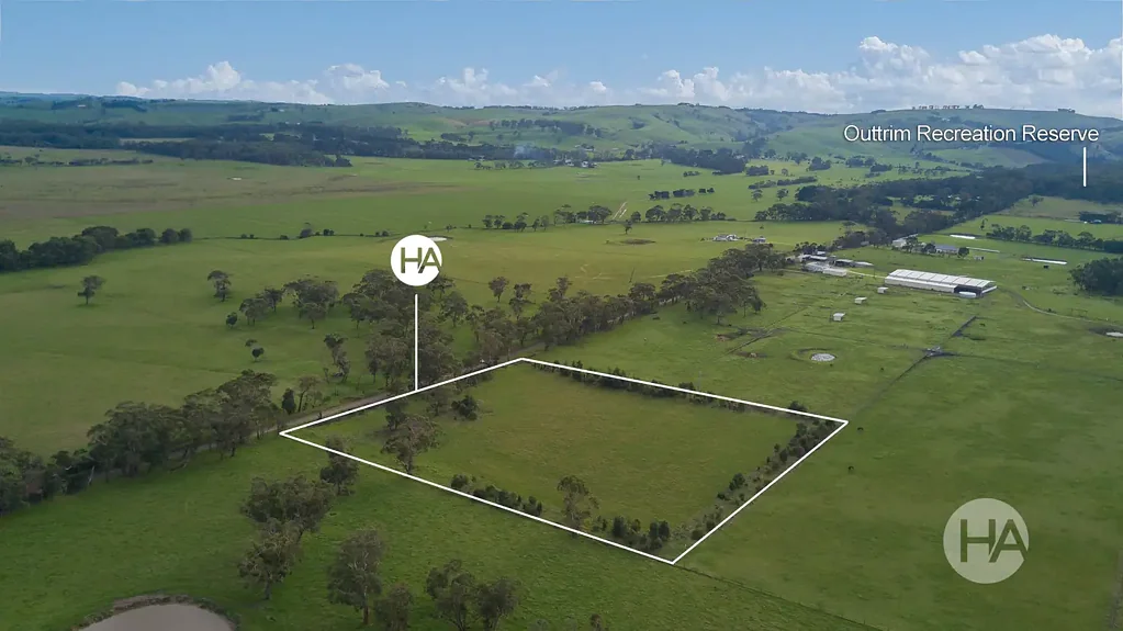 Outtrim 5 Acres of Prime Lifestyle Land – Ready to Build Your Dream Home