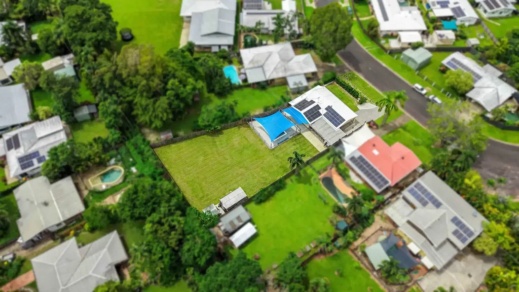 35 Carramar Crescent, Caravonica, QLD 4878