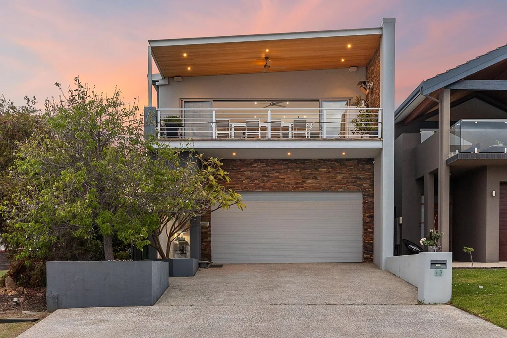 13 McCoy Street, Melville, WA 6156
