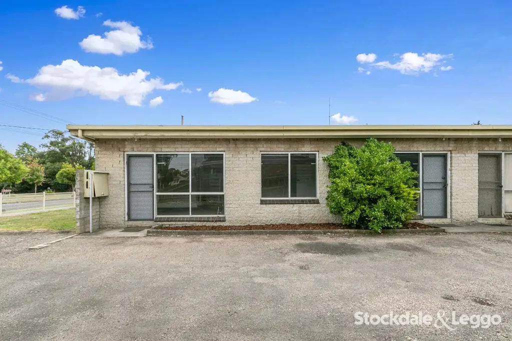 Renovated 1 Bedroom Unit