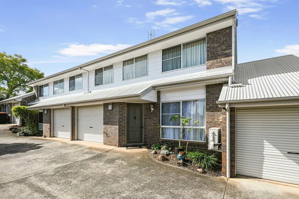 2/81 North Street, Harlaxton, QLD 4350