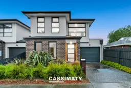 8A McLaren Avenue, Cranbourne