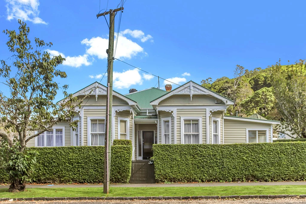 Large One Bedroom Flat in Perfect Location