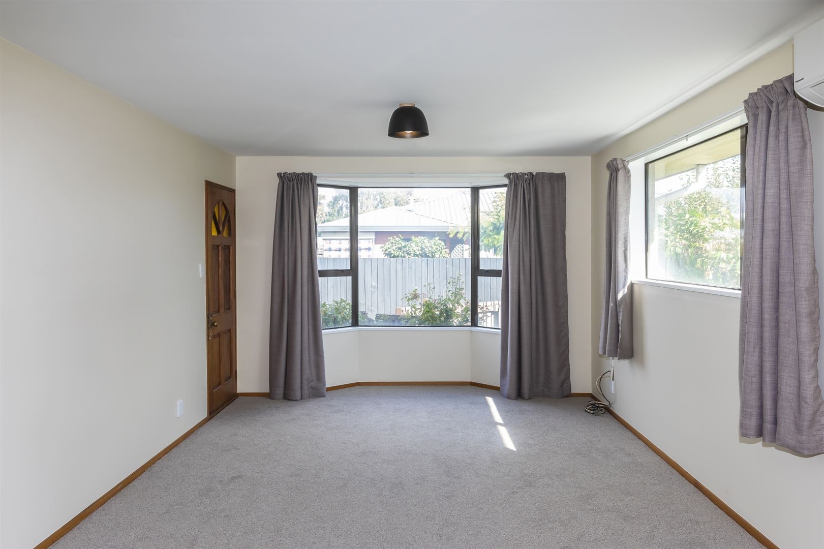 2/361 Main South Road, Hornby, Christchurch, 2 chambres, 1 salles de bain, Unit