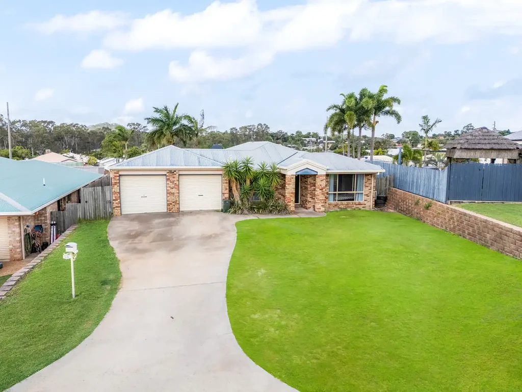 11 Sandringham Close, Telina, QLD 4680