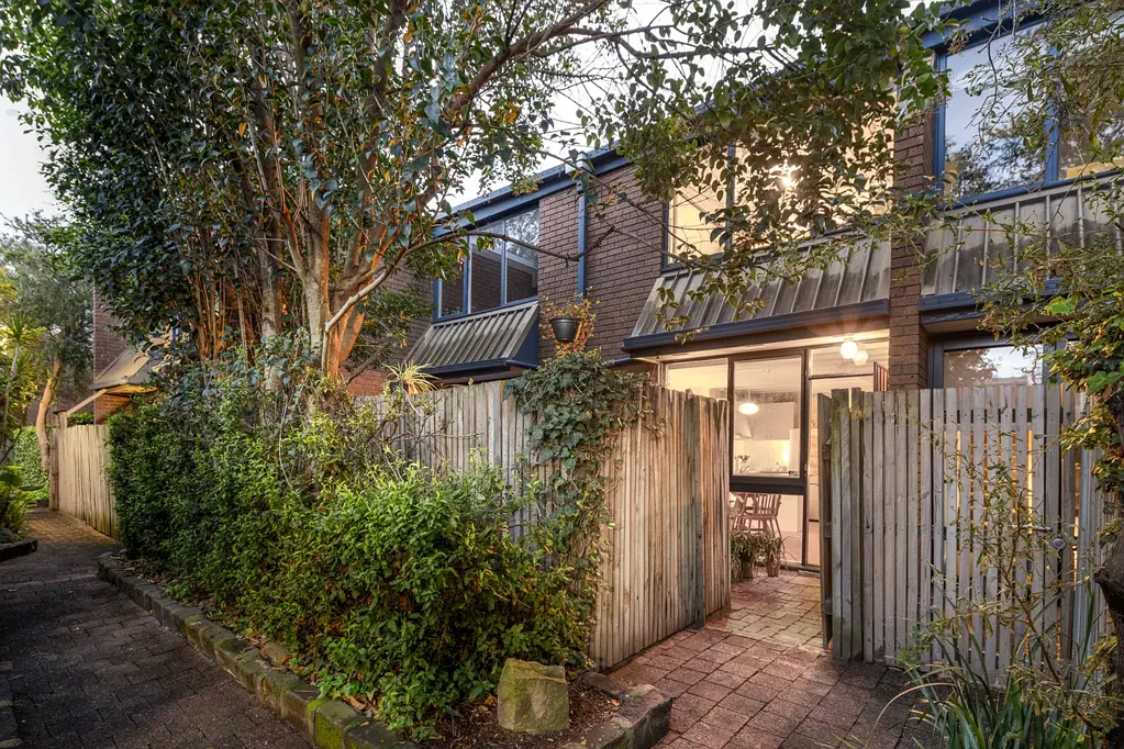 6 Laura Place, Fitzroy North, VIC 3068