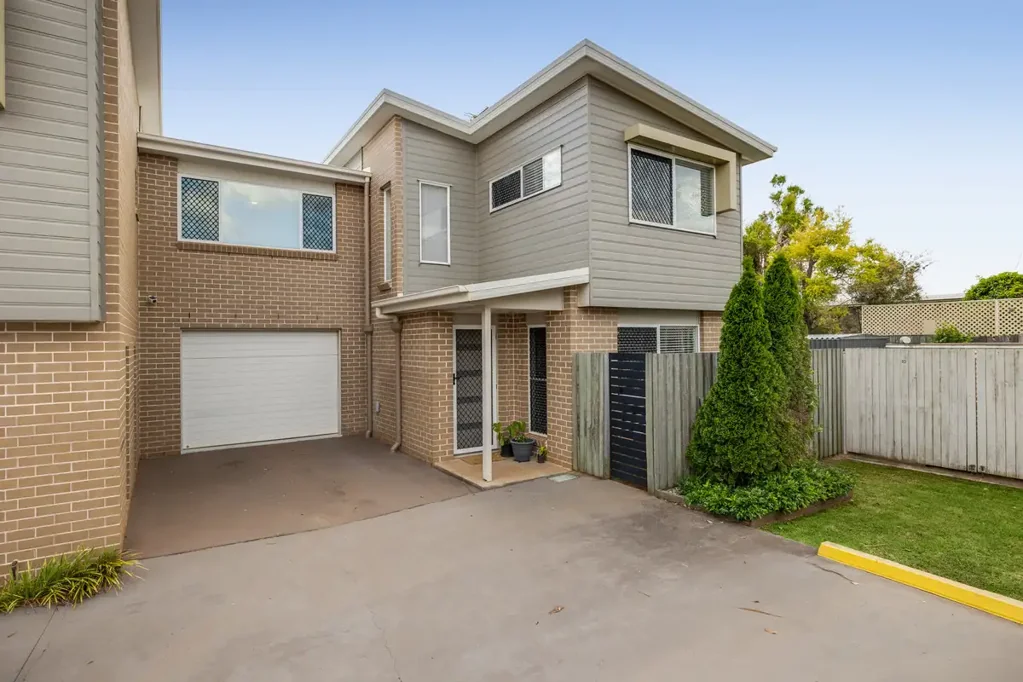 8/373 Greenwattle Street, Wilsonton, QLD 4350