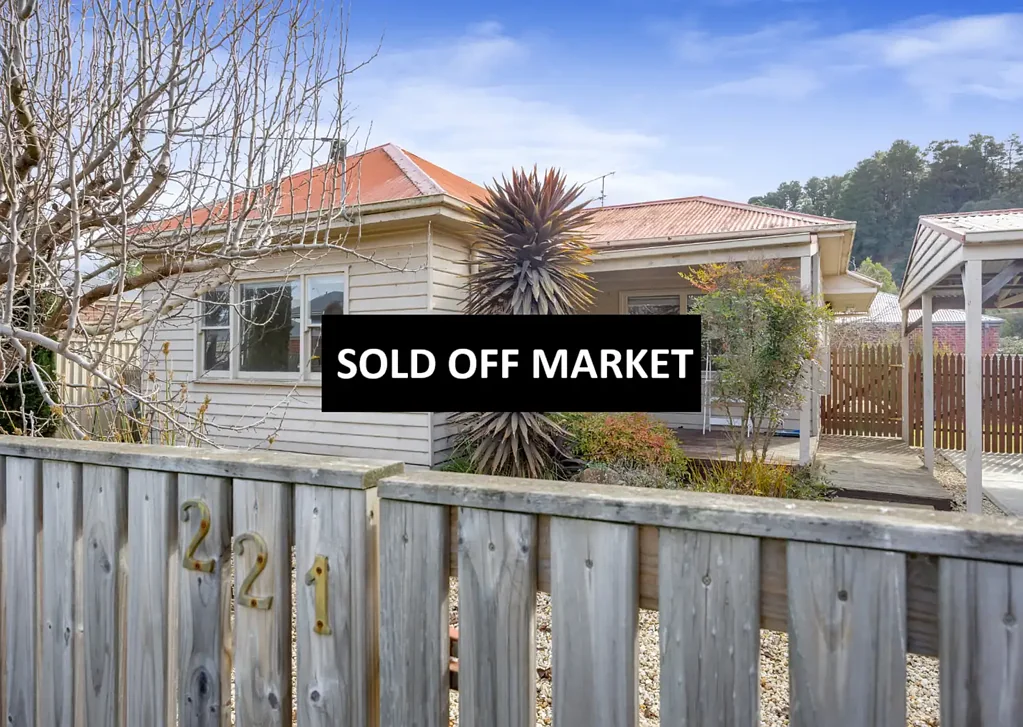221 Finch Street, Ballarat East, VIC 3350