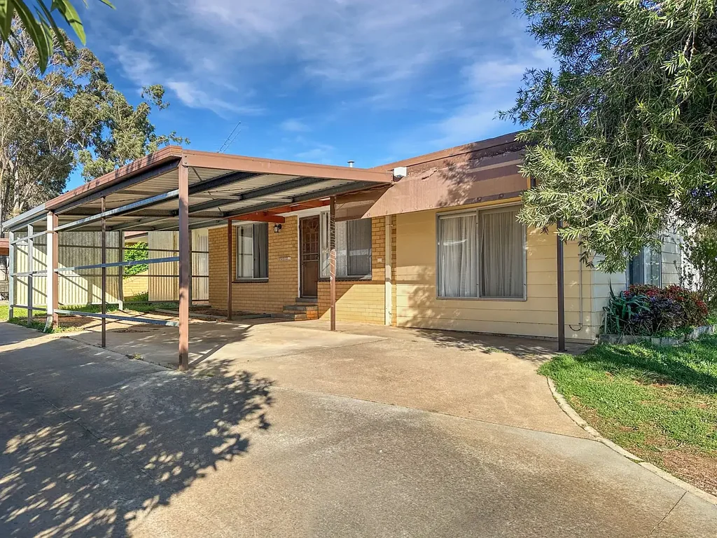 1/9 Holden Street, Maryborough, VIC 3465