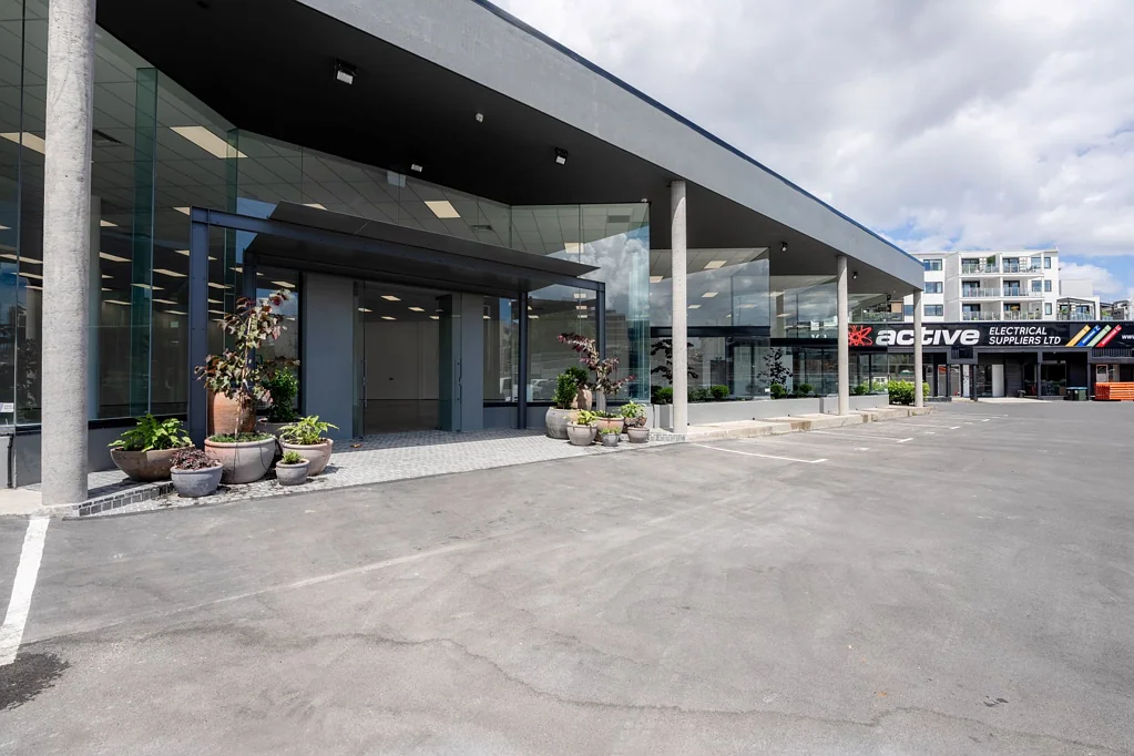 Mount Eden Mt Eden Large Format Retail / Showroom
