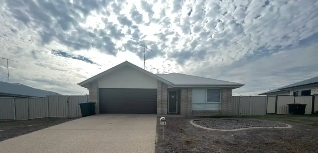 19 Austin Crescent, Moura, QLD 4718