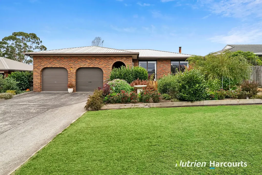 12 Church Street, Timboon, VIC 3268