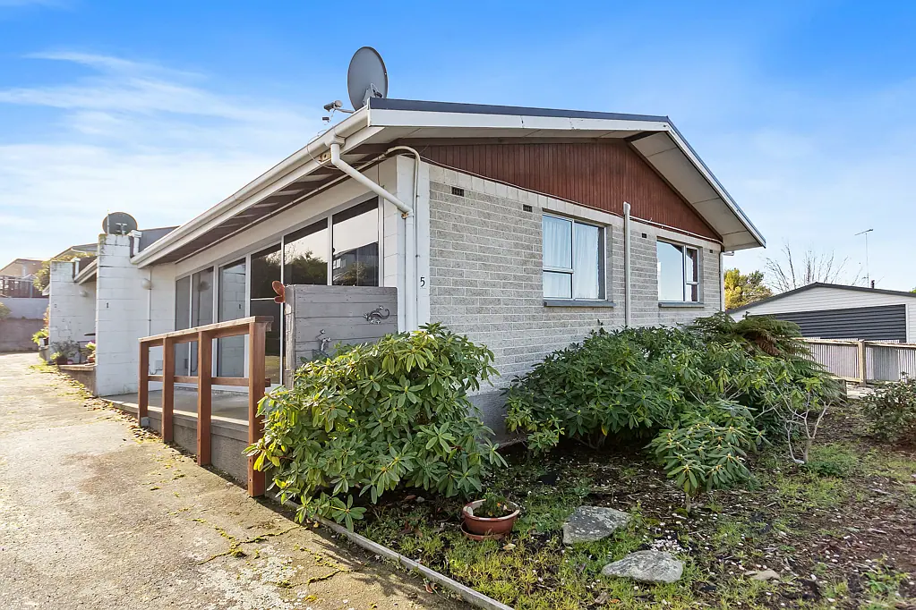 Washdyke 2 Bedroom Perfect first home or investment