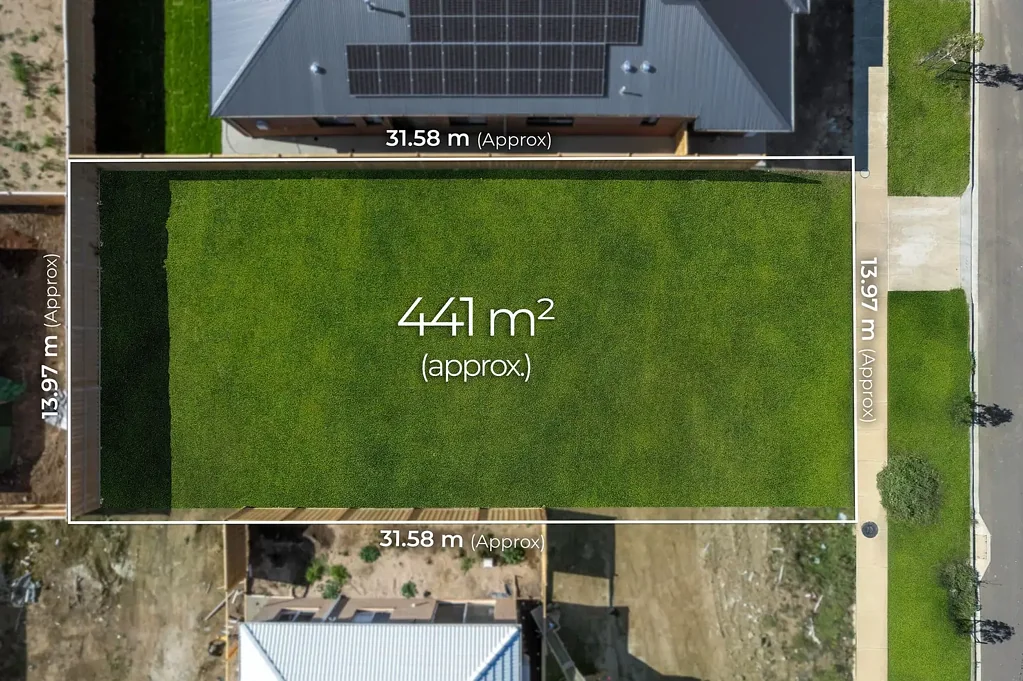 Armstrong Creek 442sqm with North-Facing Backyard