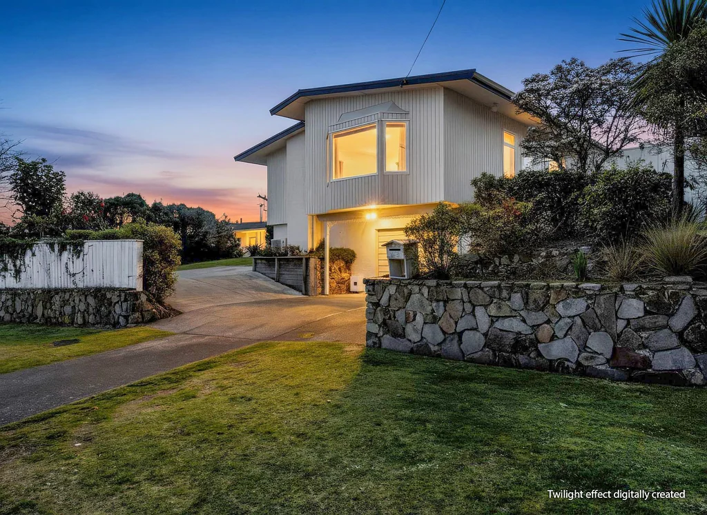Hilltop 3房  A Relaxed Taupō Retreat with Lake Views