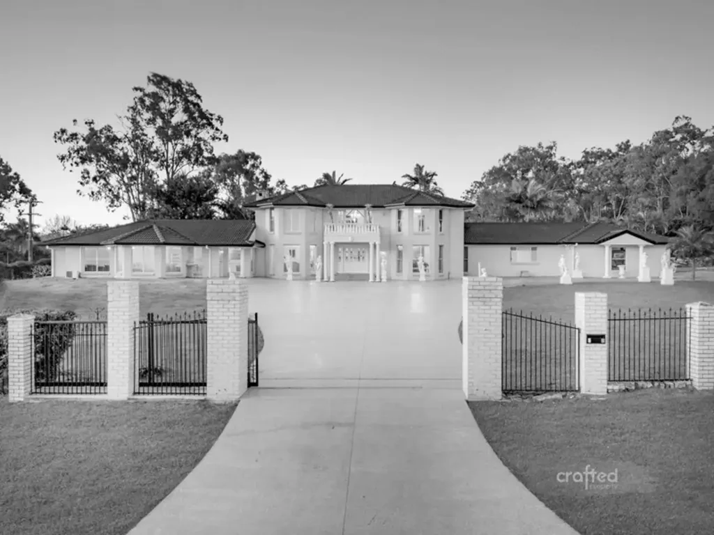 2 Plantagenet Court, Forestdale, QLD 4118
