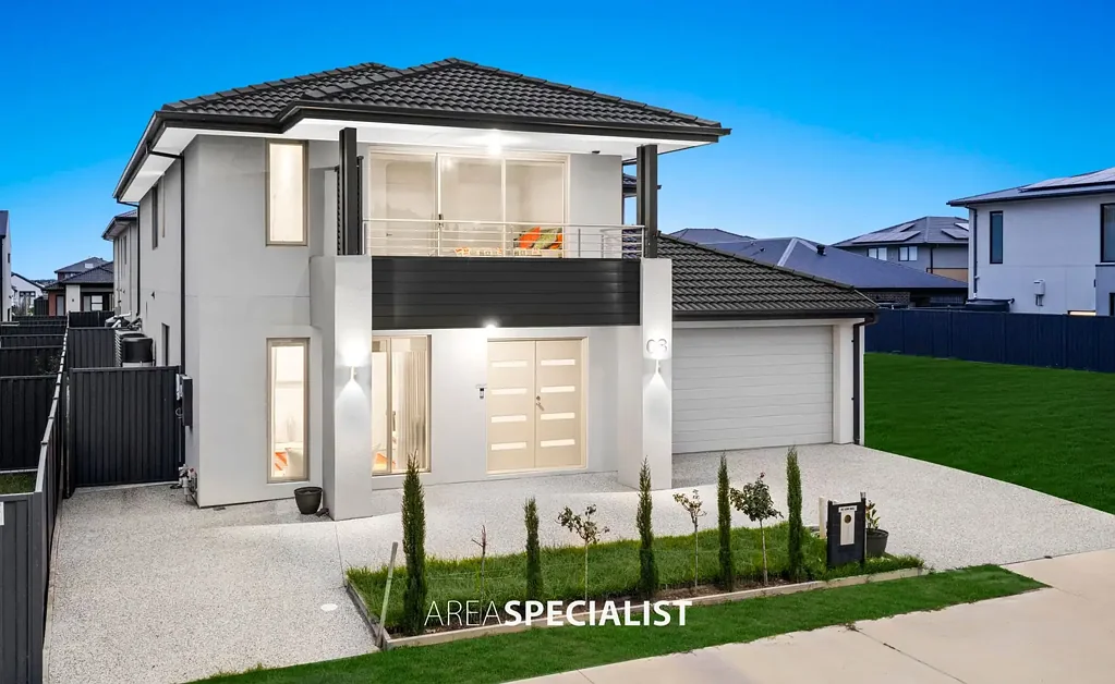Clyde North 5 Slaapkamer Exquisite Family Luxury in Five Farms Estate – Space, Comfort & Contemporary Elegance