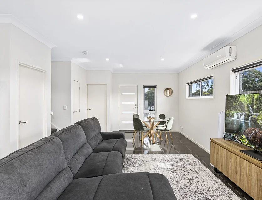 1/766-768 Kingston Road, Loganlea, Brisbane - Southern Region, 2 ห้องนอน, 2 ห้องน้ำ, Townhouse