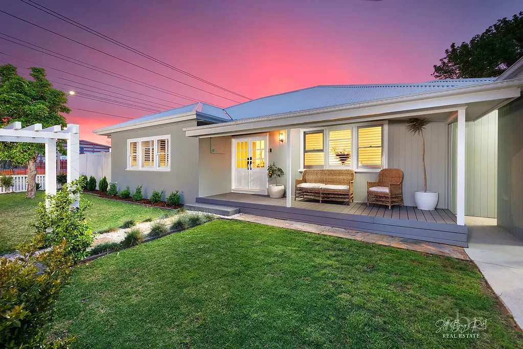 19 MITCHELL STREET, Wodonga, VIC 3690