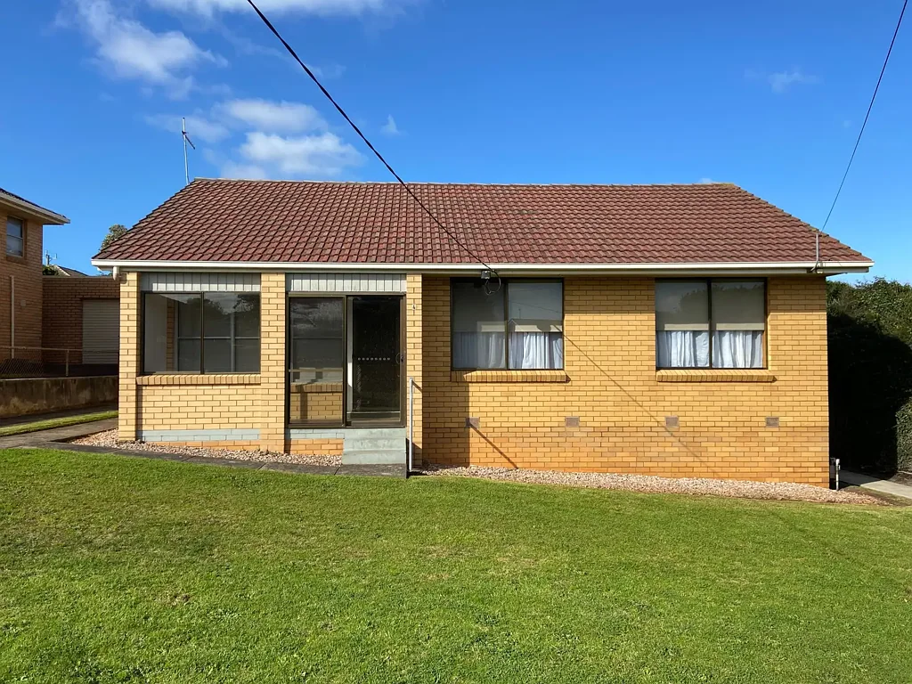 Neat 3 Bedroom Home