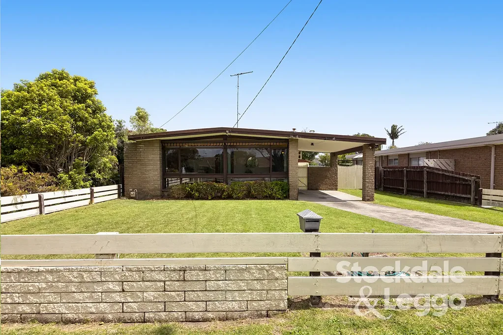 10 Barragowa Drive, Capel Sound, VIC 3940