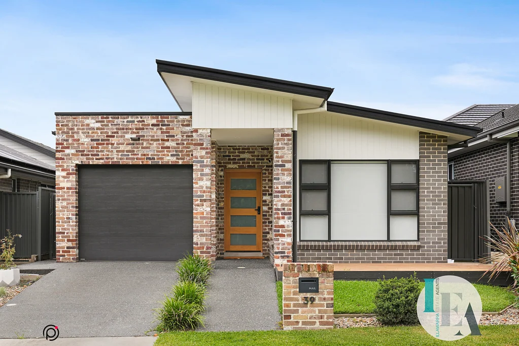 39 Bushranger Parade, Calderwood, NSW 2527