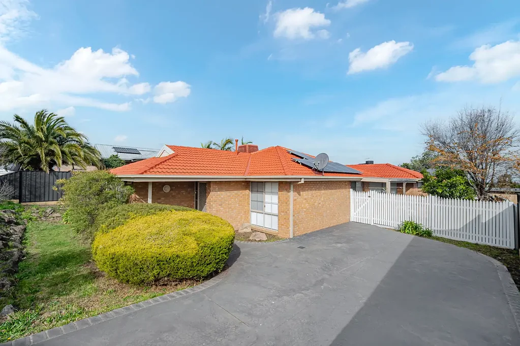 Meadow Heights 4 Slaapkamer Spacious Family Living on 651sqm Approx.