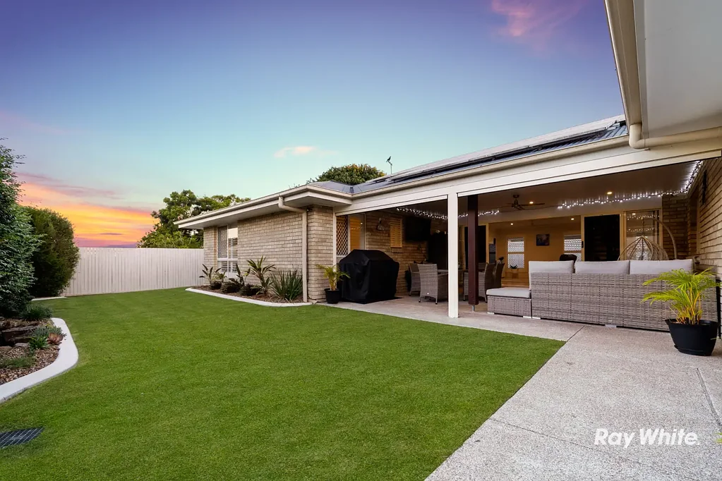 44 Stringybark Street, Regents Park, QLD 4118