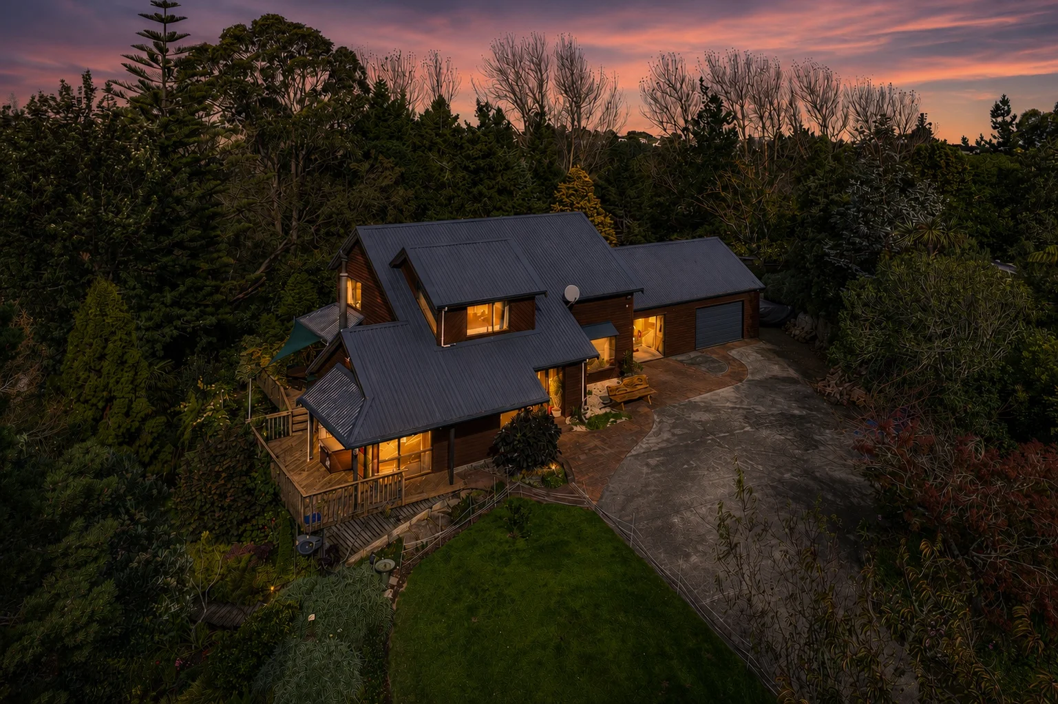 Bastia Hill 4房 Your Lifestyle Escape Awaits - Offers Invited