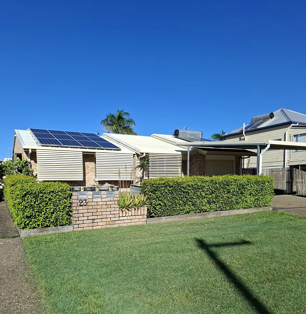 Mackay 3房  FOR SALE 3 Bedroon unit close to CBD ,shops and ammentities