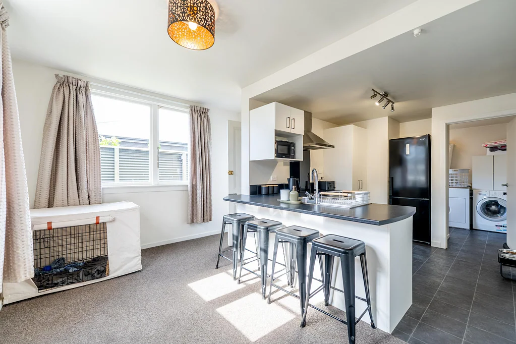Parkside 3Moenga Perfect entry level home!