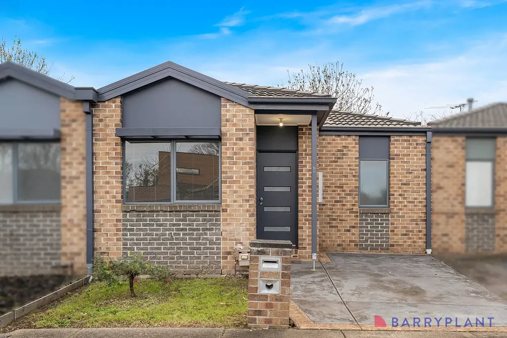 Kingsbury 2Zimmer "An ideal first home''