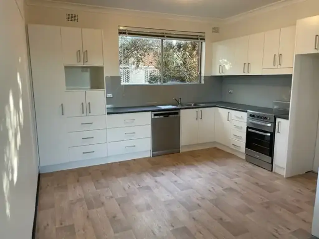 Great Value 2 bedroom Unit