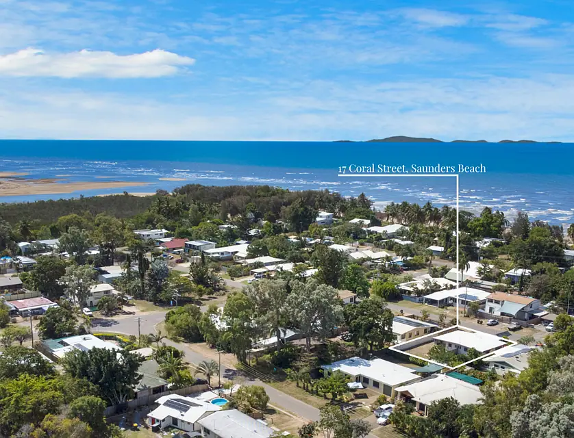 1 & 2/17 Coral Street, Saunders Beach, Townsville, 4 chambres, 2 salles de bain, Apartment