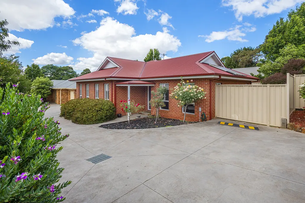 17/97B Barry Street, Romsey, VIC 3434