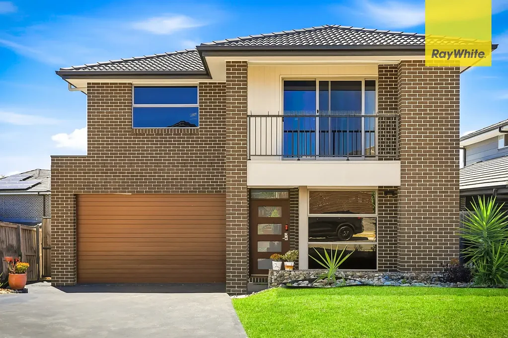 6 Segovia Crescent, Colebee, NSW 2761