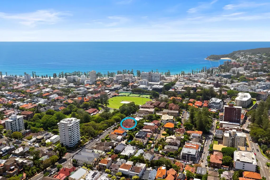 Manly 4 Slaapkamer Manly character residence with exceptional future potential