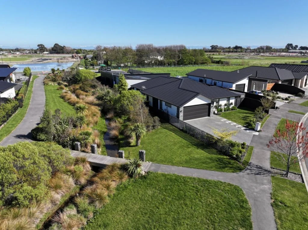 Halswell 3ਬੈੱਡਰੂਮ Stunning Family Home at 19 Whitburn Avenue