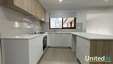 19 Chapman Avenue, Castle Hill, NSW 2154, 4 rūma, 2 rūma horoi, House