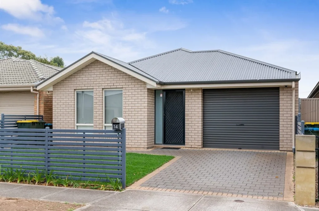 Three bedrooms family home for rent - Mansfield Park