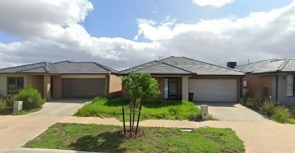 Your Modern Retreat in Melton West Awaits