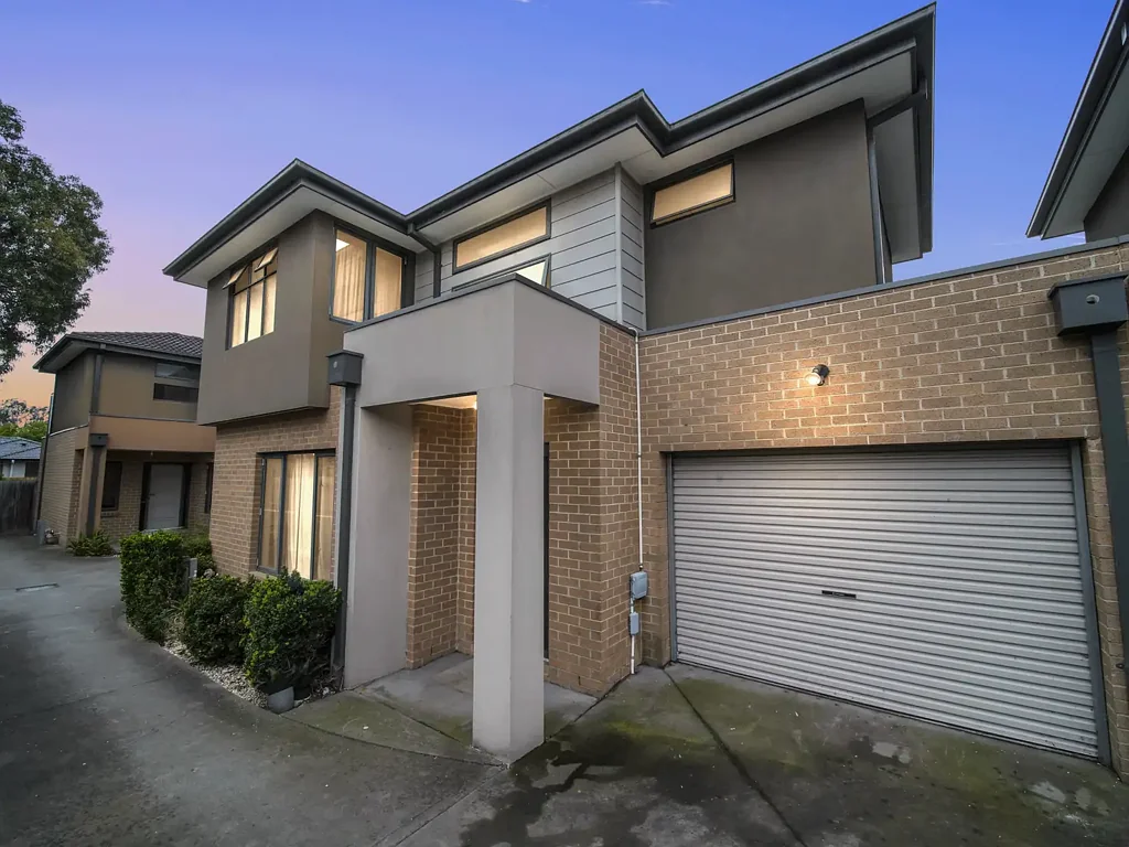 Noble Park 2બેડરૂમ Modern Townhouse Living with Space, Comfort & Convenience