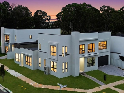 地址保密, Austral, NSW 2179, 7房, 4浴, House