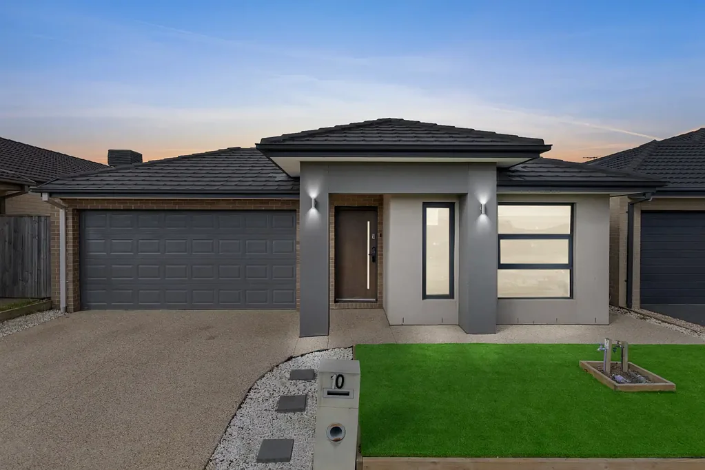 Cranbourne West 4房  全家布局，带书房、太阳能和带顶棚的户外娱乐区  Full Family Layout with Study, Solar & Covered Outdoor Entertaining
