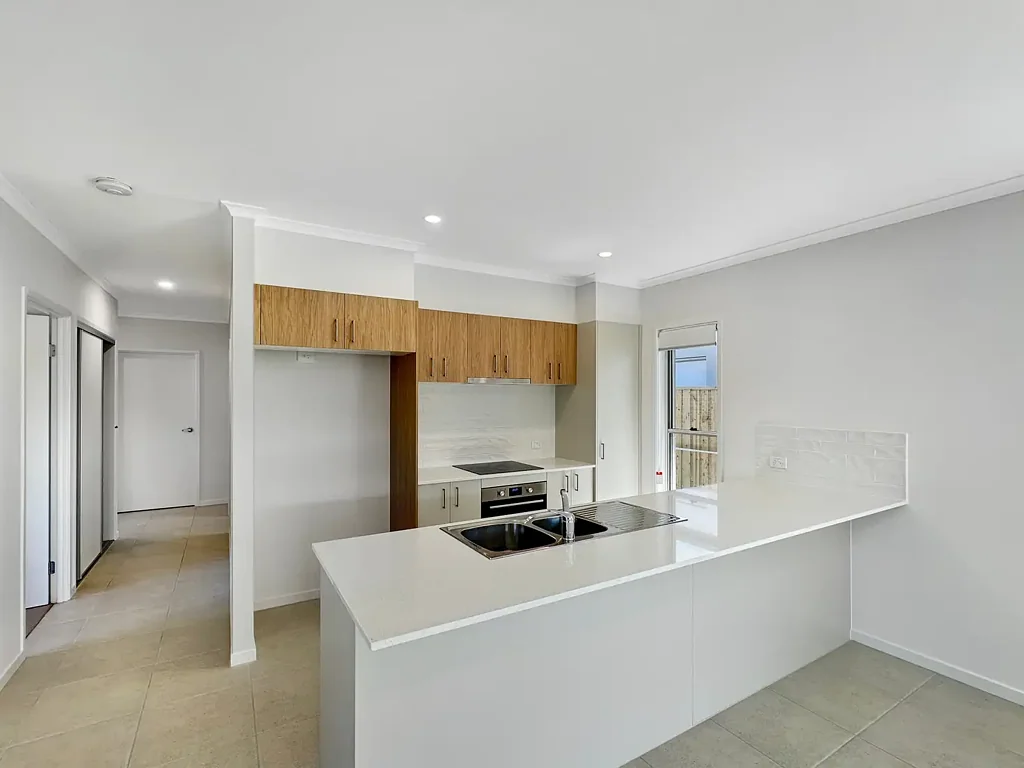 Quality 4 bedroom family home in fantastic Harmony location!